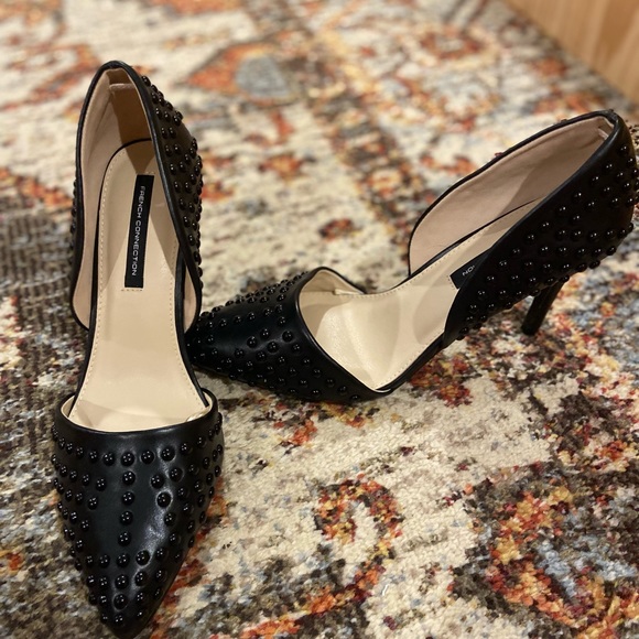 Black French Connection UK Pumps with Texture Detail - Picture 3 of 5